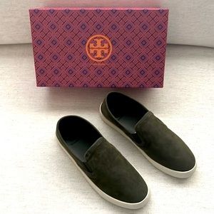 Tory Burch Max Slip-On Sude Sneakers. Dark Olive. Size 8. New With Tags.